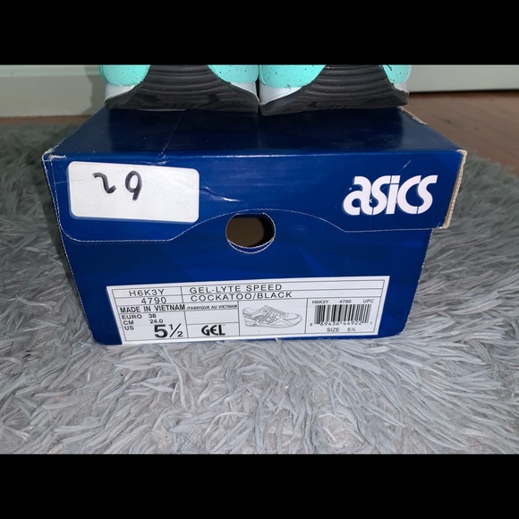 Mint ASICS sneakers - Picture 3 of 6